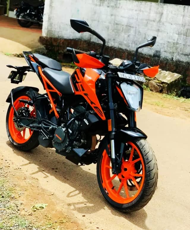 MIKANIX Universal Hand Guard Brake / Clutch Lever Guard Protector / Wind Deflector for All Bikes