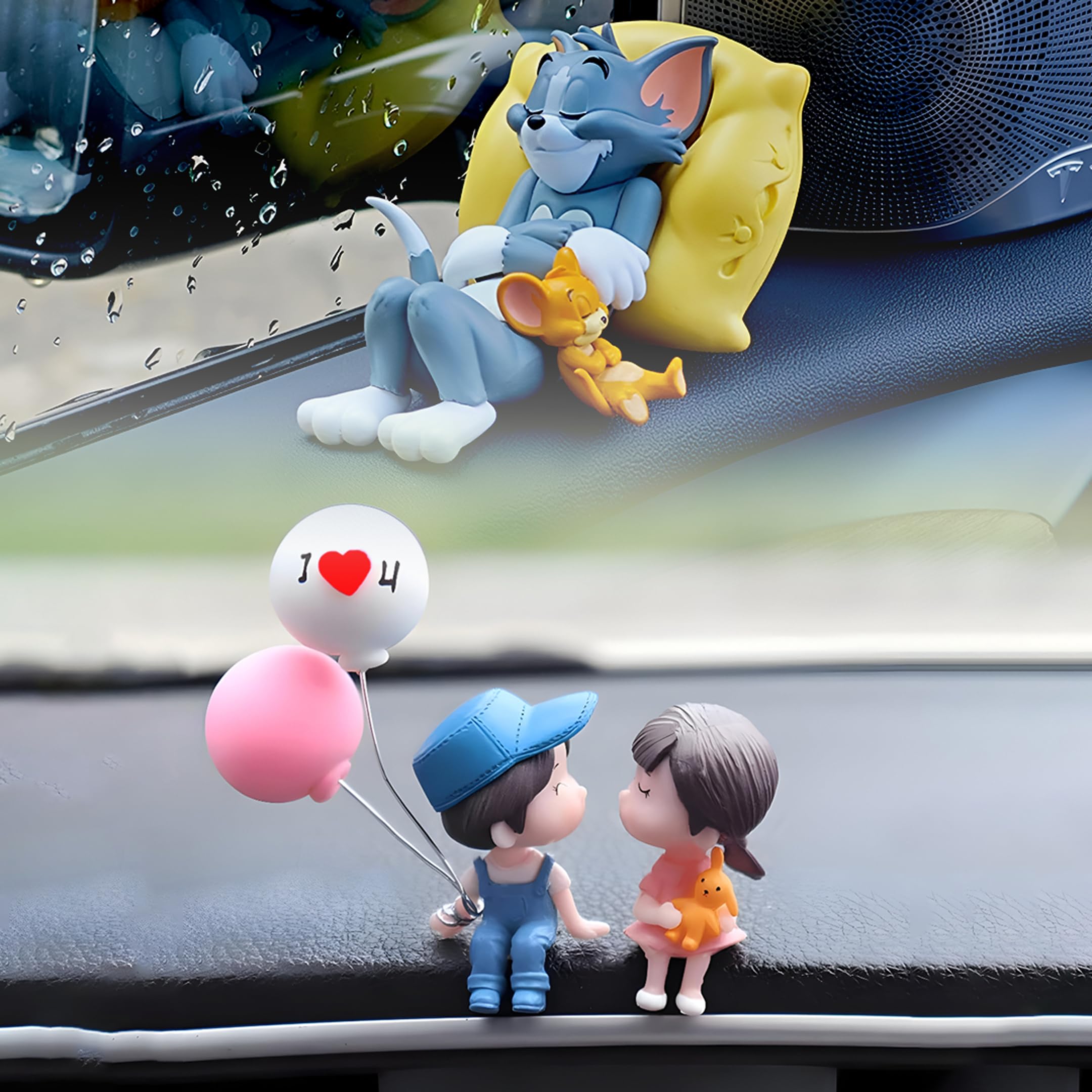 Car Dashboard Combo | Tom & Jerry and Cute Doll with Cute Couple Figurines Holding Balloons | Dashboard Doll, Car Showpiece | Home Office Table Decorative Idol Car Interior Decoration